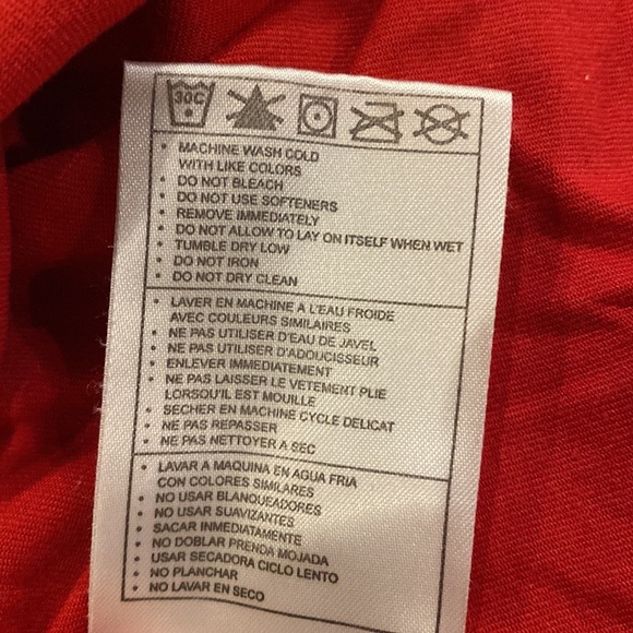 Nike FitDry. Red. Size: M. Wore a few times. - Picture 8 of 8